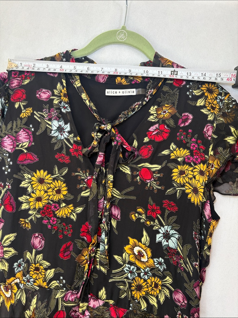Alice + Olivia Silk Blend Floral Ruffle Mini Dress Black Tie Neck Size 6 - Picture 12 of 15